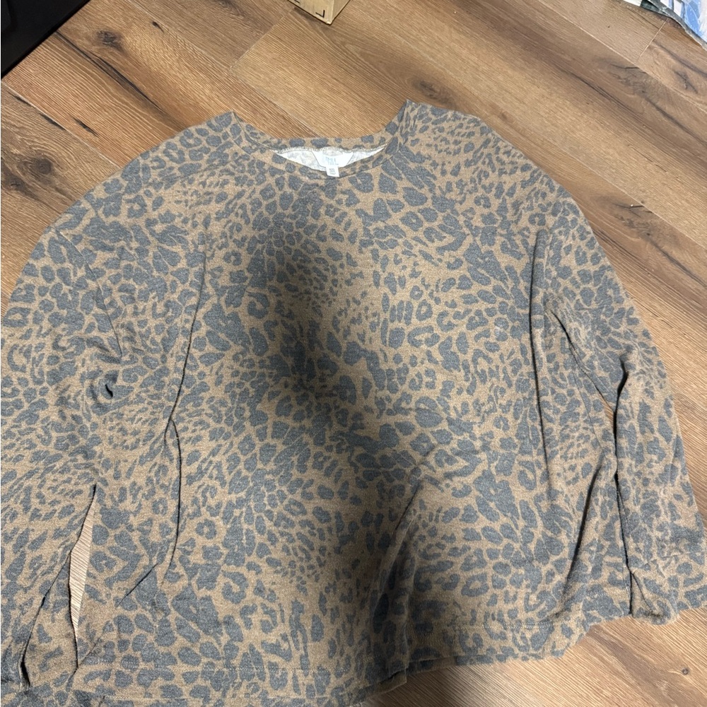 Time and Tru Animal Print Top in Tan and Gray